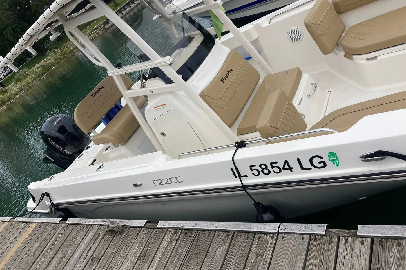 Outboards · off